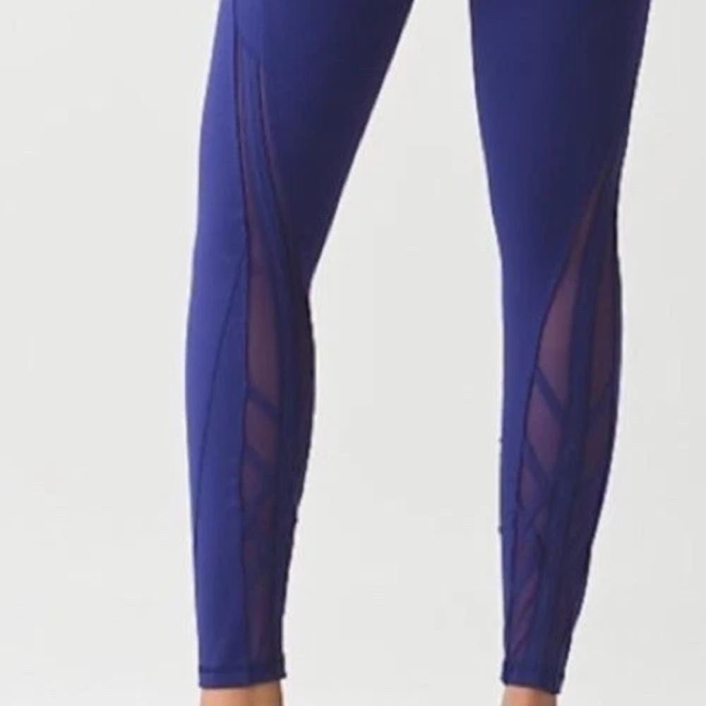 New Lululemon Essential Rhythm Tight Pant Mesh Emperor Blue Navy High Rise Size4
